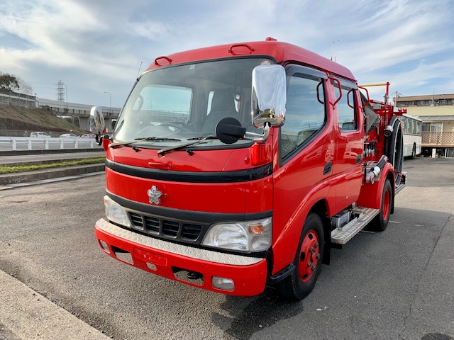 日野・デュトロ　消防車