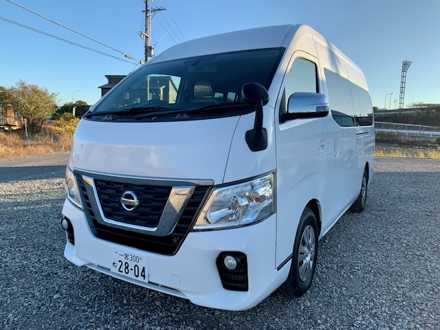 日産・NV350キャラバンワゴン 10人